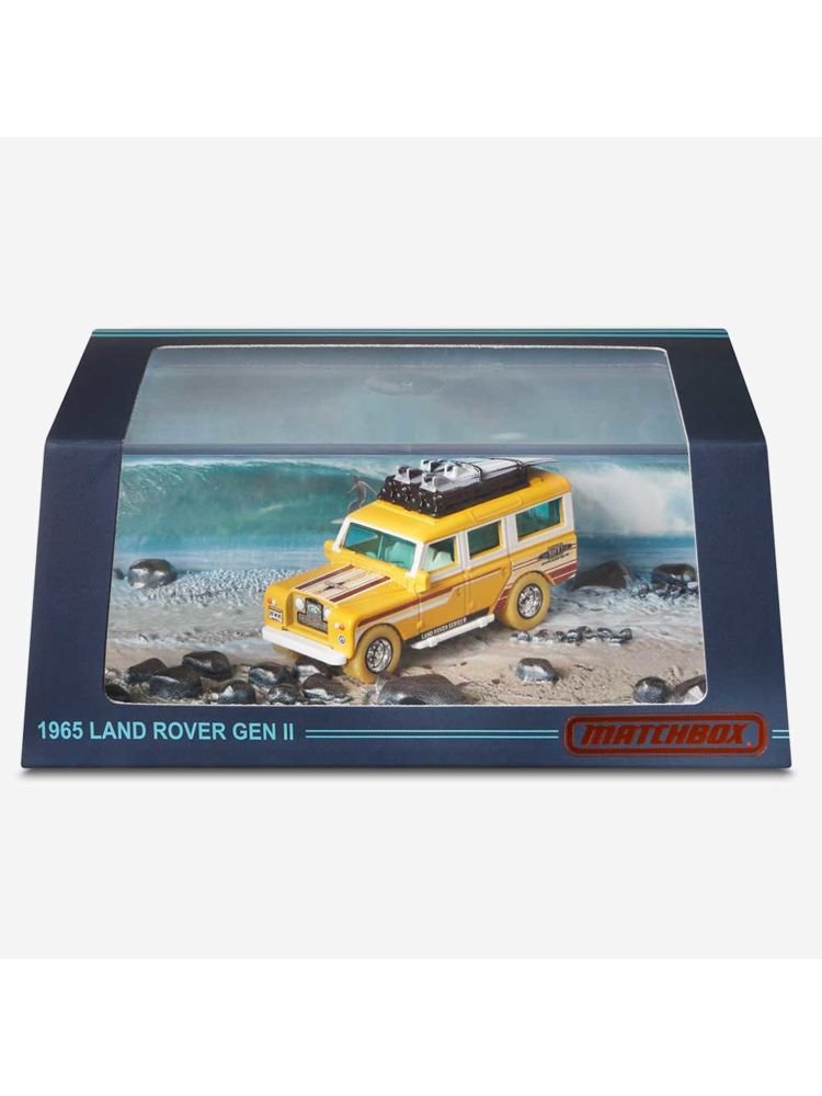 EXCLUSIVES Matchbox RLC Collectors Edition 1965 Land Rover Gen II - Yellow