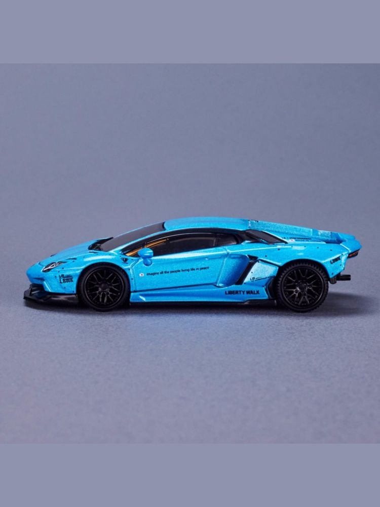 EXCLUSIVE Hotwheels RLC LBWK Lamborghini Aventador LP 700-4 With Hotwheels Protector