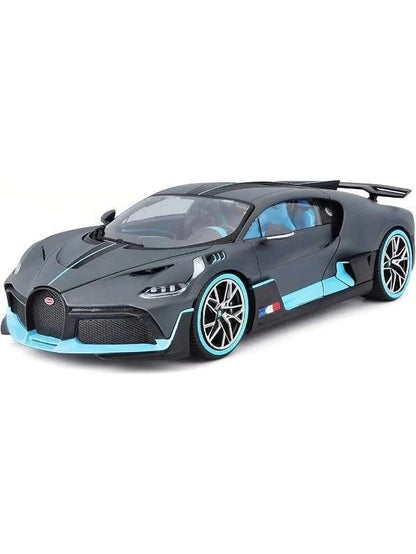 EXCLUSIVE Bburago Bugatti Divo (box damaged car mint condition)