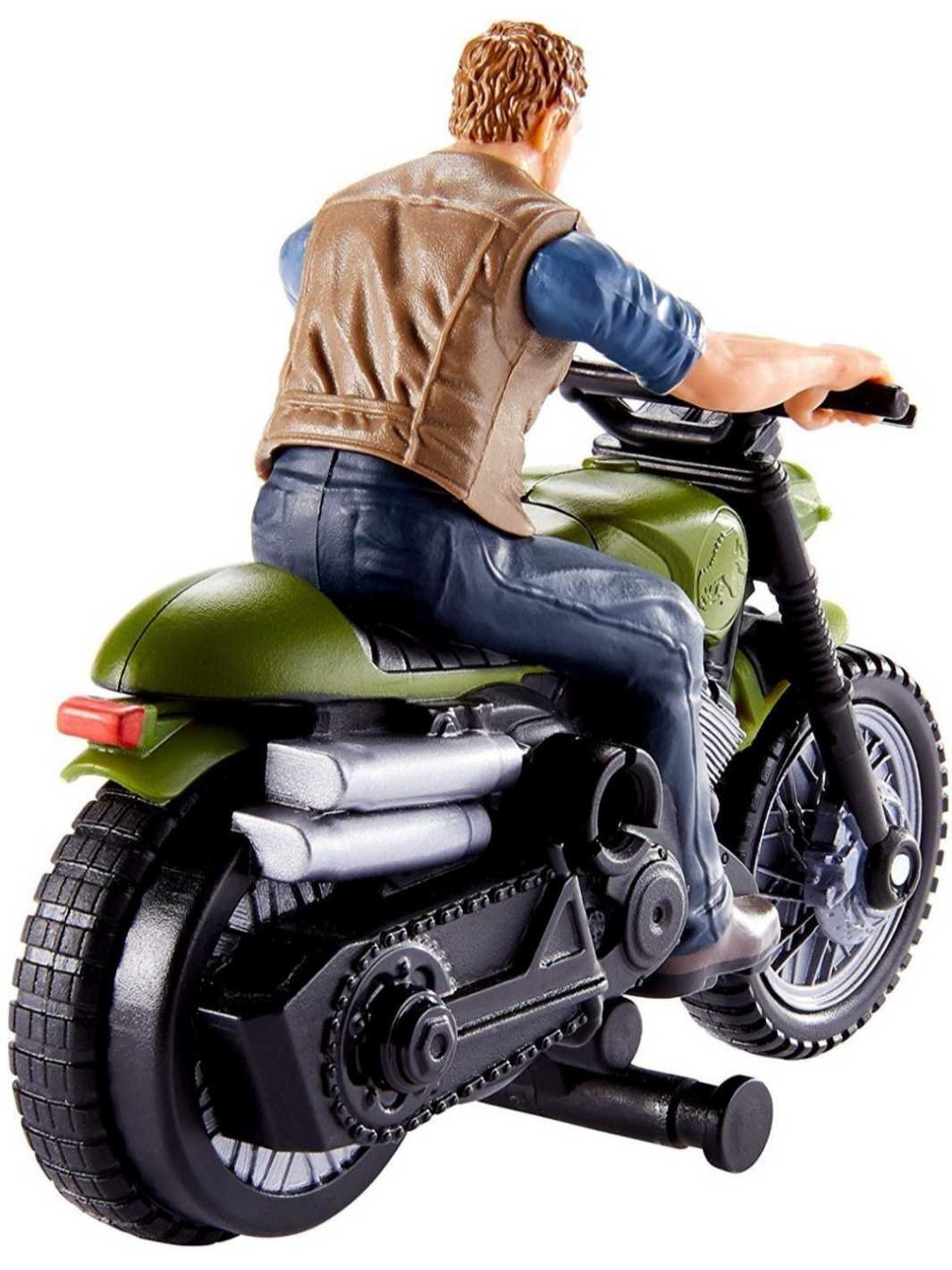 EXCLUSIVE Jurassic World Owen & Motorcycle