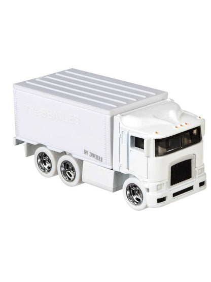 EXCLUSIVE Hotwheels The Beatle Hiway Hauler With Hotwheels Protector