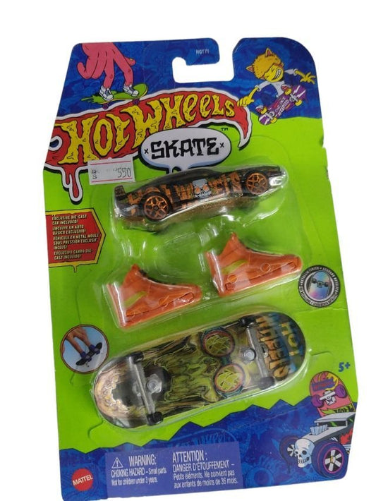 EXCLUSIVE Hotwheels Skates Riveted &amp;Ghastly Ghoul