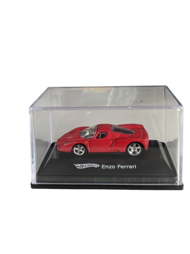 EXCLUSIVE Hotwheels Enzo Ferrari