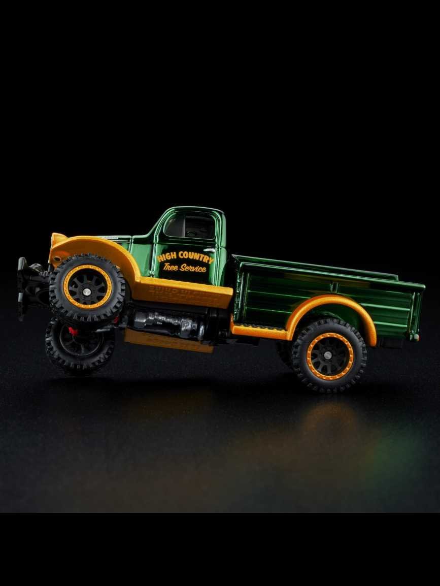 EXCUSIVE Hotwheels RLC 1952 Dodge Power-Wagon