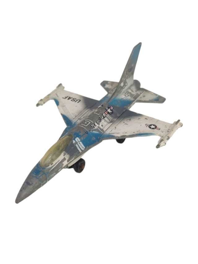 Matchbox F-15 (colour fade)