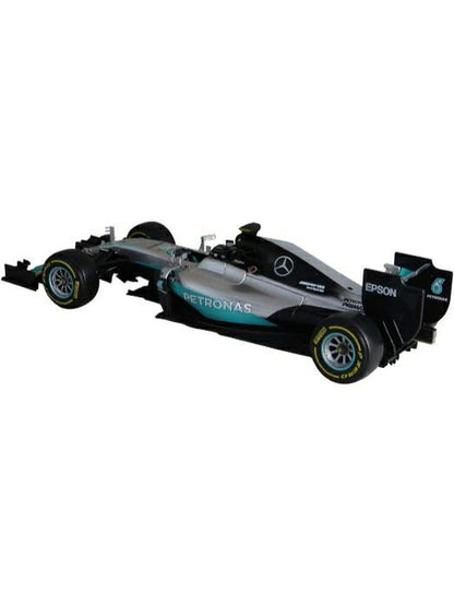 Bburago 1:18 Petronas Mercedes F1 W07 Hybrid(Box damaged car mint condition)