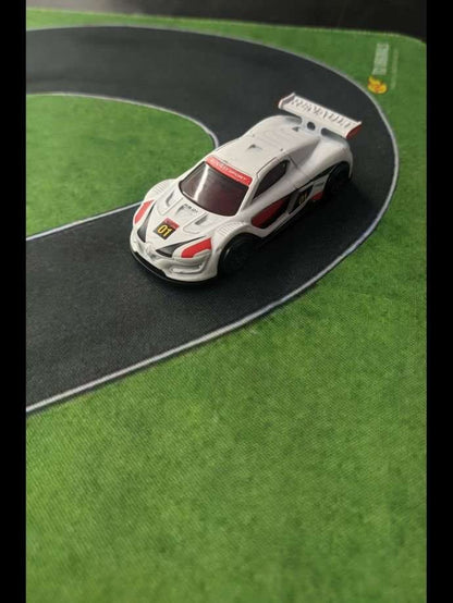 Race Track Desktop Diorama Mat 1:64