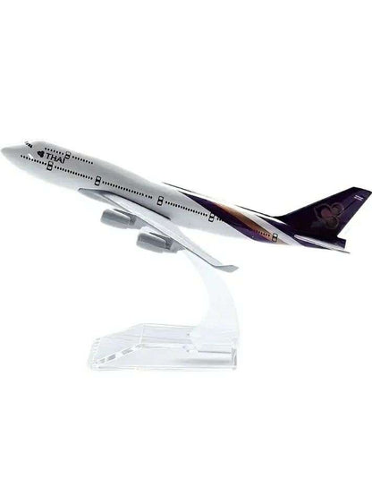 Diecast Airplane Thai Aircraft Model (Scale 1:400)