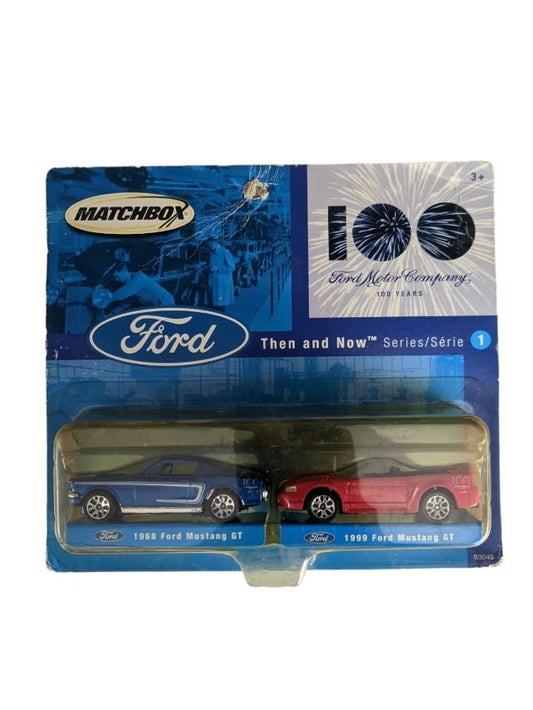 EXCLUSIVE Matchbox Two Pack 1968 Ford Mustang GT & 1999 Ford Mustang GT