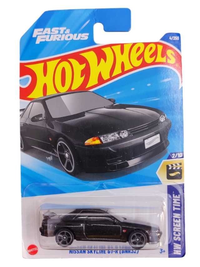 Hotwheels nissan skyline GTR bnr32