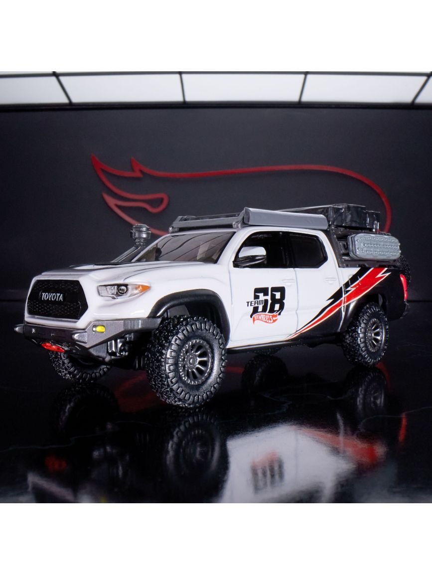 Hotwheels 64 mod shop 17 toyota tacoma rlc