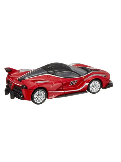 Takara Tomy Tomica Ferrari FXX K Stradale Number 33