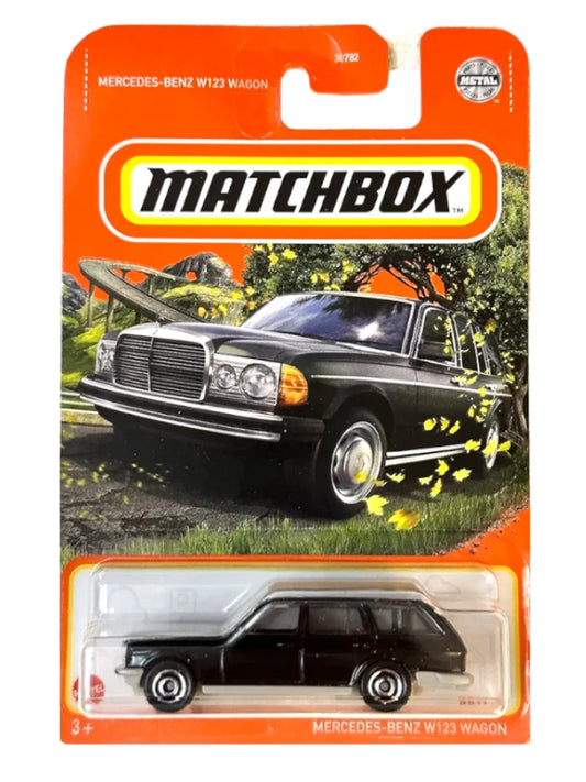 EXCLUSIVE Matchbox Mercedes Benz W123 Wagon