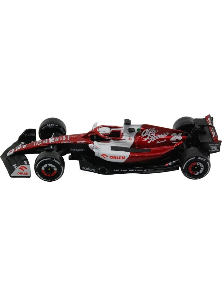 EXCLUSIVE Bburago Formula 1 Alfa Romeo C42 #24