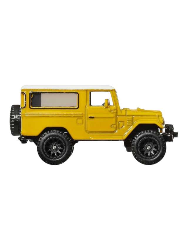 Hotwheels boulevard Toyota land cruiser fj43 imported premium 1:64 Scale