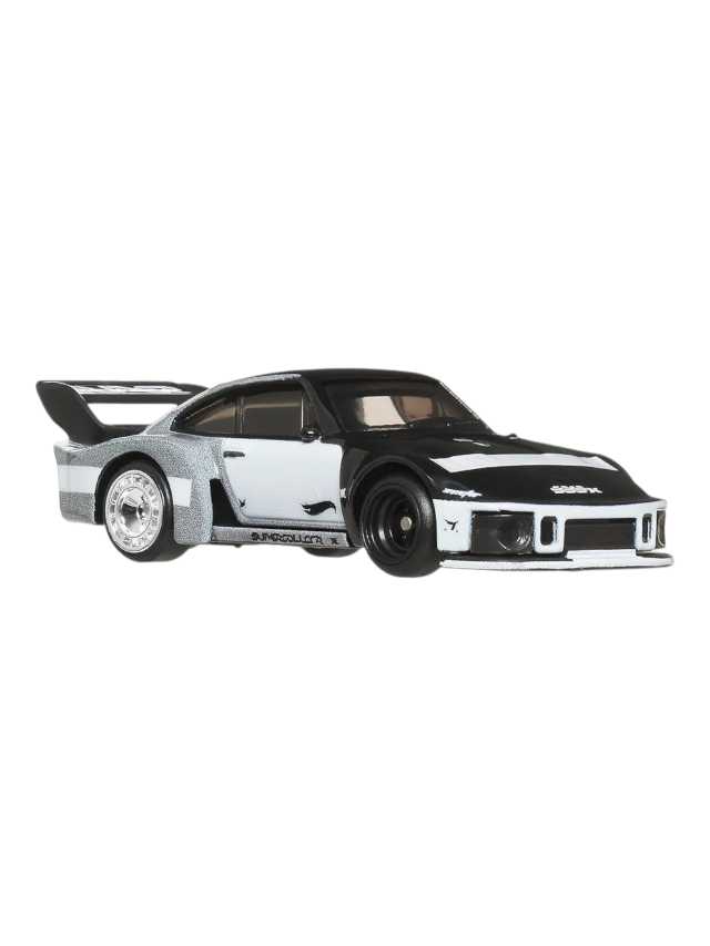 Hotwheels boulevard Porsche 935 imported premium 1:64 Scale