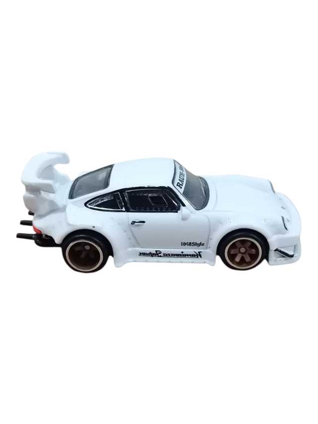 Hotwheels liberty walk rwb Porsche 930 imported premium 1:64 scale