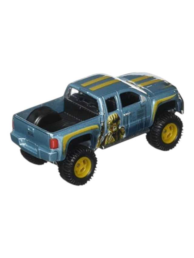 Hotwheels star wars Chevy silverado off road imported premium 1:64 Scale