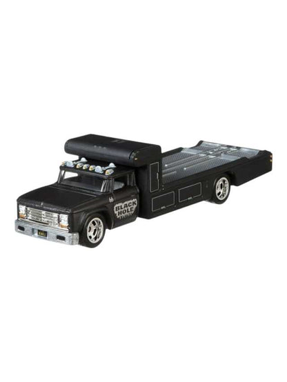 Hotwheels real riders '66 super nova retro rig imported team transport 1:64 scale