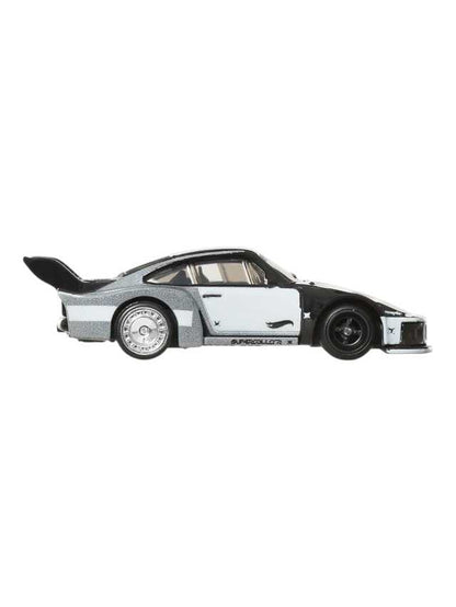 Hotwheels boulevard Porsche 935 imported premium 1:64 Scale