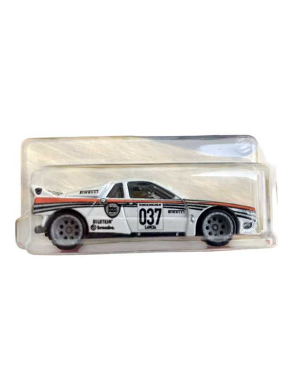 Hotwheels lancia 037 imported premium 1:64 Scale