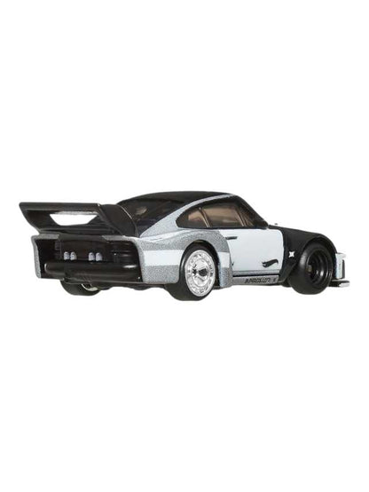 Hotwheels boulevard Porsche 935 imported premium 1:64 Scale